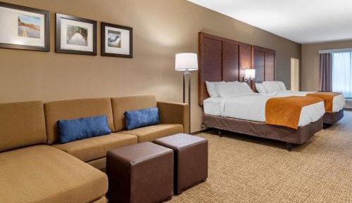 Suite with Two Queen Beds - Accessible/Non Smoking