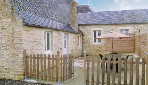 Two-Bedroom Holiday Home