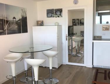 Studio with Sea View