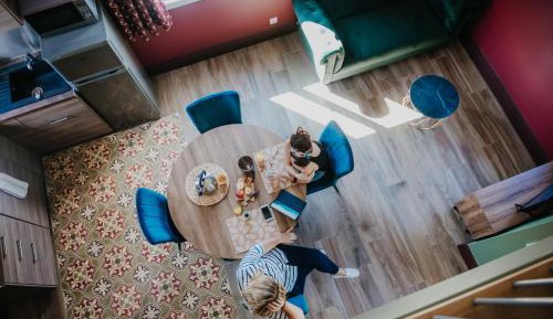 One-Bedroom Apartment with City View
