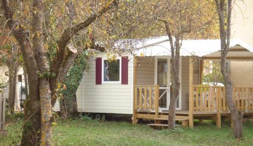 One-Bedroom Mobile Home (2 Adults)