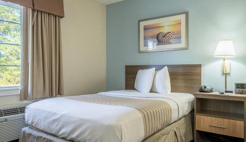 Efficiency Double Room - Accessible/Non-Smoking