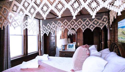 Deluxe Queen Room with Sea View
