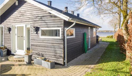 Three-Bedroom Vacation Home 