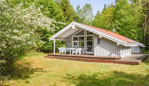 Two-Bedroom Holiday Home