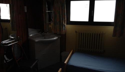 Economy Single Room