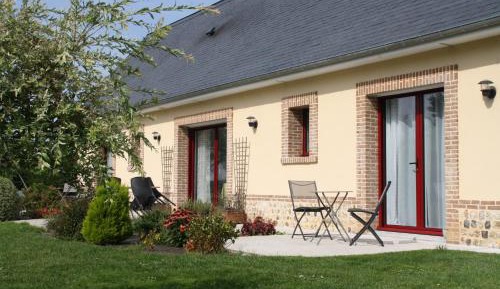 Family Room with Garden View