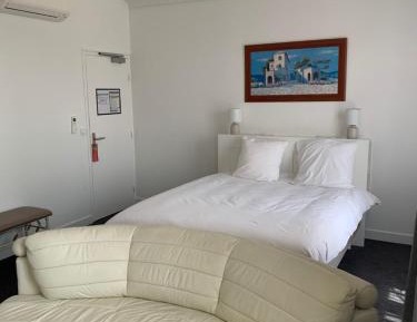 Double Room with Pool View