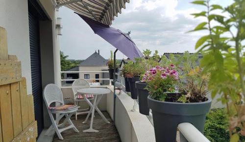 King Room with Balcony