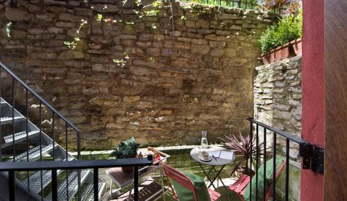 Studio with Terrace