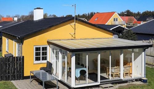 Two-Bedroom Holiday Home