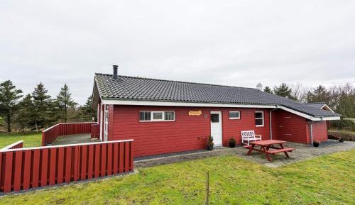 Three-Bedroom Vacation Home 