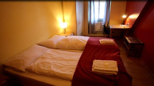 Single Room with Shared Shower and Toilet