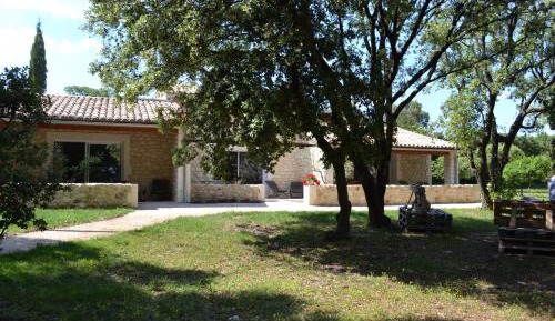 Queen Room with Garden View