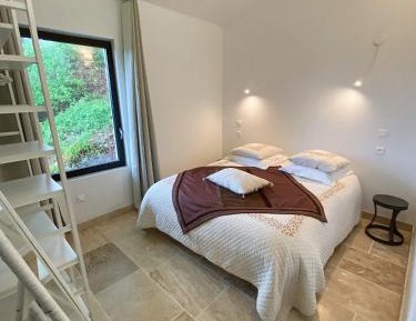 Quadruple Room with Lake View