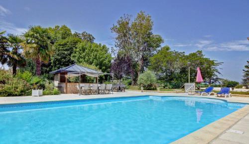 King Room with Garden View