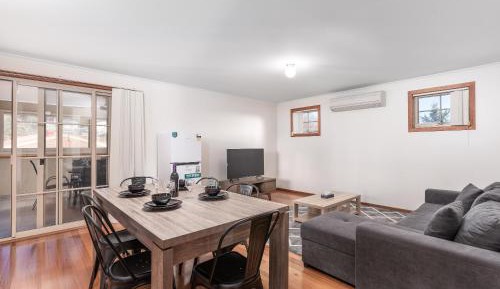 Apartment - Split Level