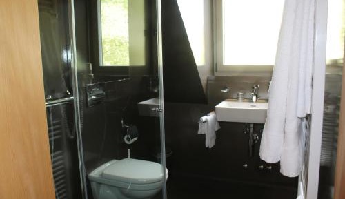 Double or Twin Room with Private Bathroom