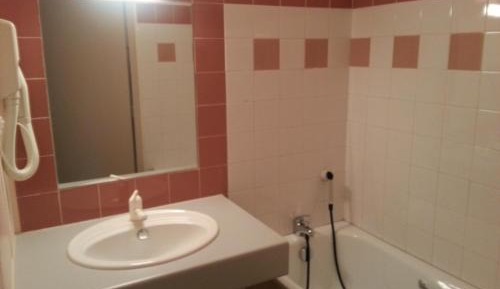 Studio (2 Adults)