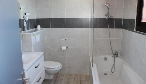 Classic Double Room with Bath