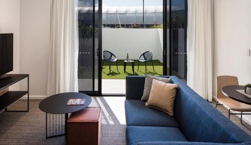 One-Bedroom Apartment - Pet Package