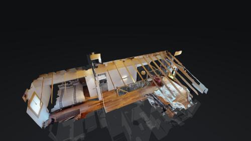 Apartment - Split Level
