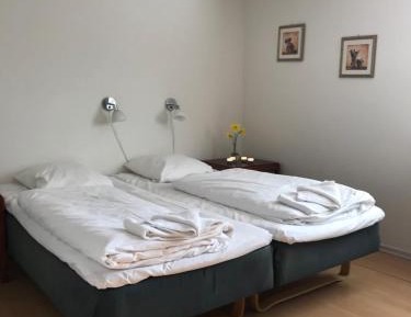 Family Room (6 Adults)