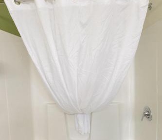 King Suite - Non-Smoking