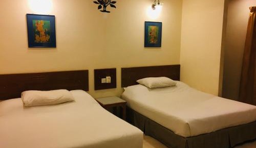 Deluxe Queen Room with Two Queen Beds