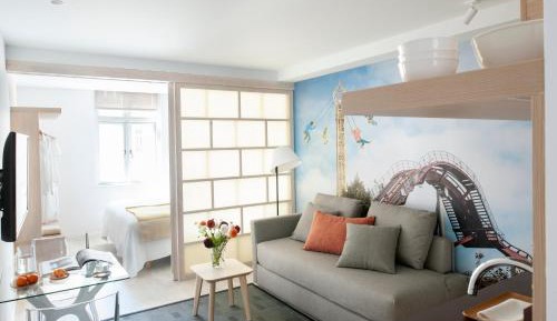 One-Bedroom Apartment (2 Adults)