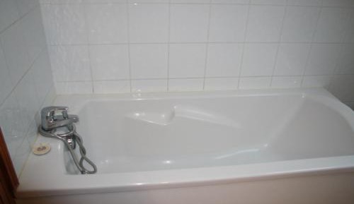 One-Bedroom Apartment with Sea View