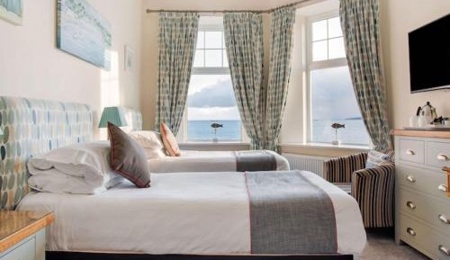 Superior Twin Room with Sea View