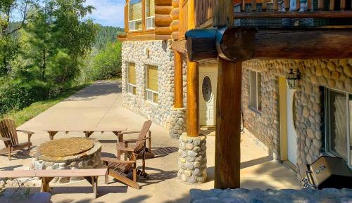Four-Bedroom Vacation Home