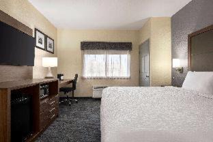 King Suite with Sofa Bed - Non-Smoking