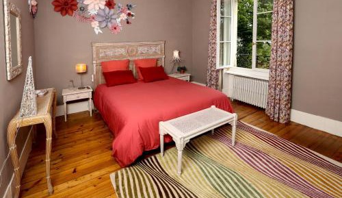 King Room with Garden View