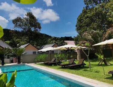 Standard Double or Twin Room with Garden View