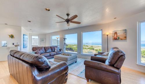 Four bedroom holiday home 