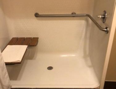 King Room - Accessible/Non-Smoking