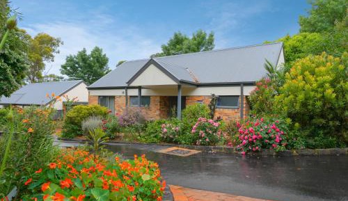 Waratah 2 Bedroom Villa