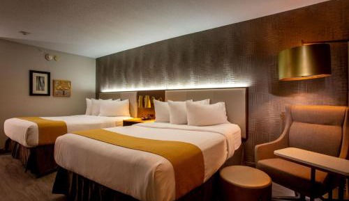 Silver Room Two Queen Beds