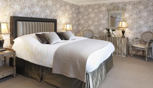 Deluxe Double Room with Bath