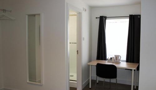 Deluxe Double Room with Shower