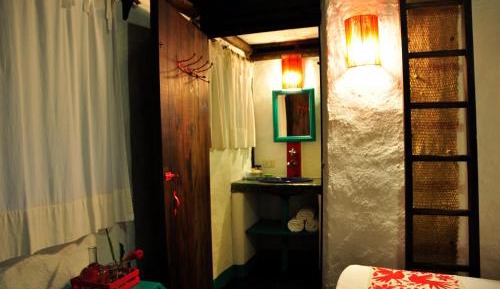 Bungalow (4 Adults)