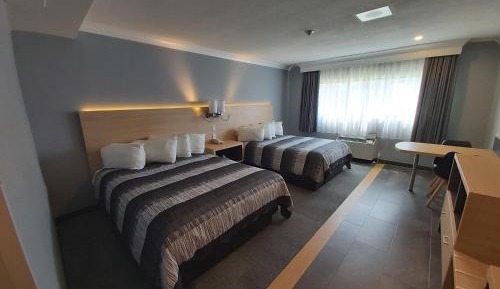 Deluxe 2 Queen Room - Waterpark