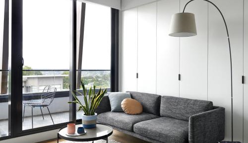 Superior One Bedroom Apartment