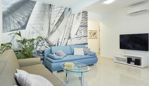 Apartment with Balcony