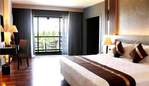 Executive Suite with Free Afternoon Tea and Shuttle from Nongsapura Ferry Terminal