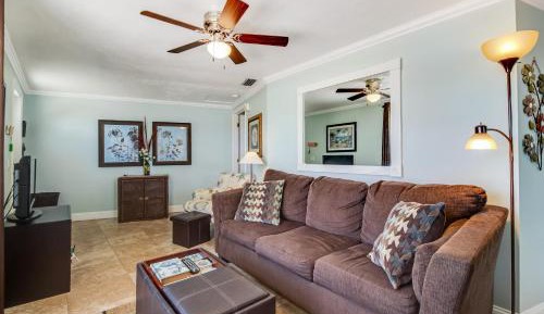 One Bedroom Apartment