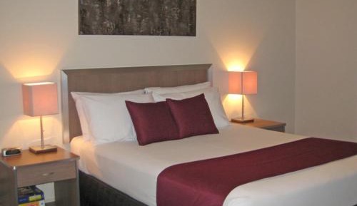 Executive Queen Room