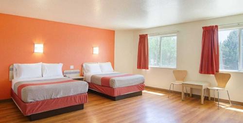 Double Room - Disability Access - Smoking